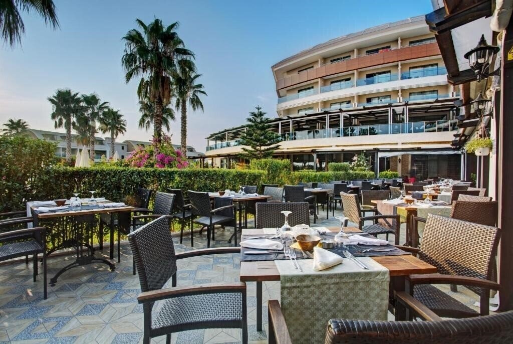 Изображение Tui Magic Life Jacaranda 5*