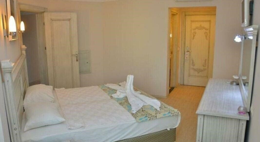 Фото Brahman Hotel 3*