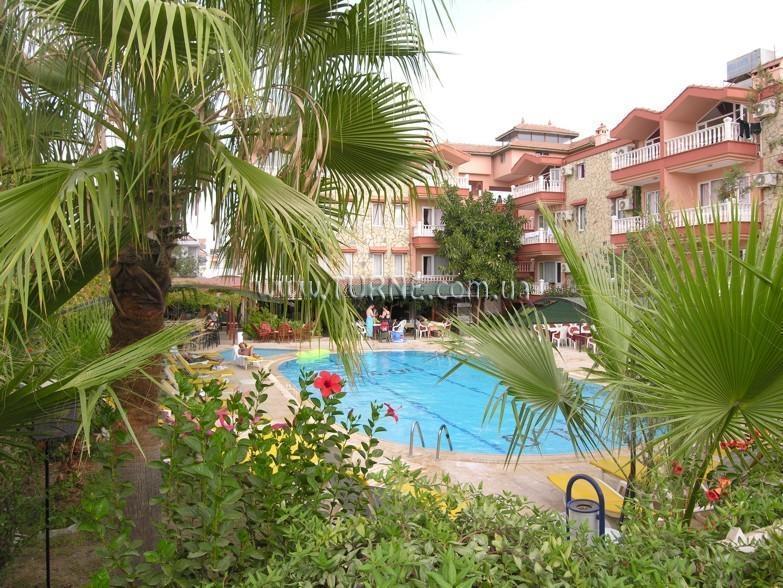 Готель Mediterranean Garden Apart Hotel апартаменты