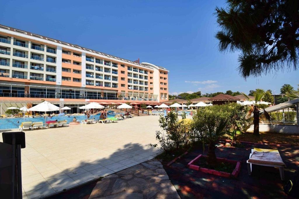 Фото Laphetos Beach Resort 5*