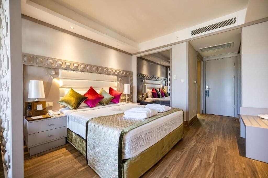 Фото Von Boutique Hotel 5*