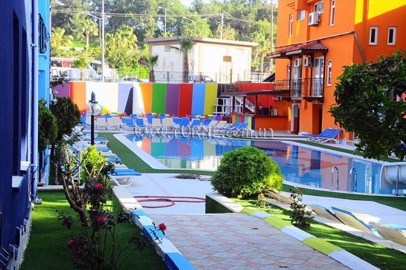 Фото Rainbow Castle Hotel 3*