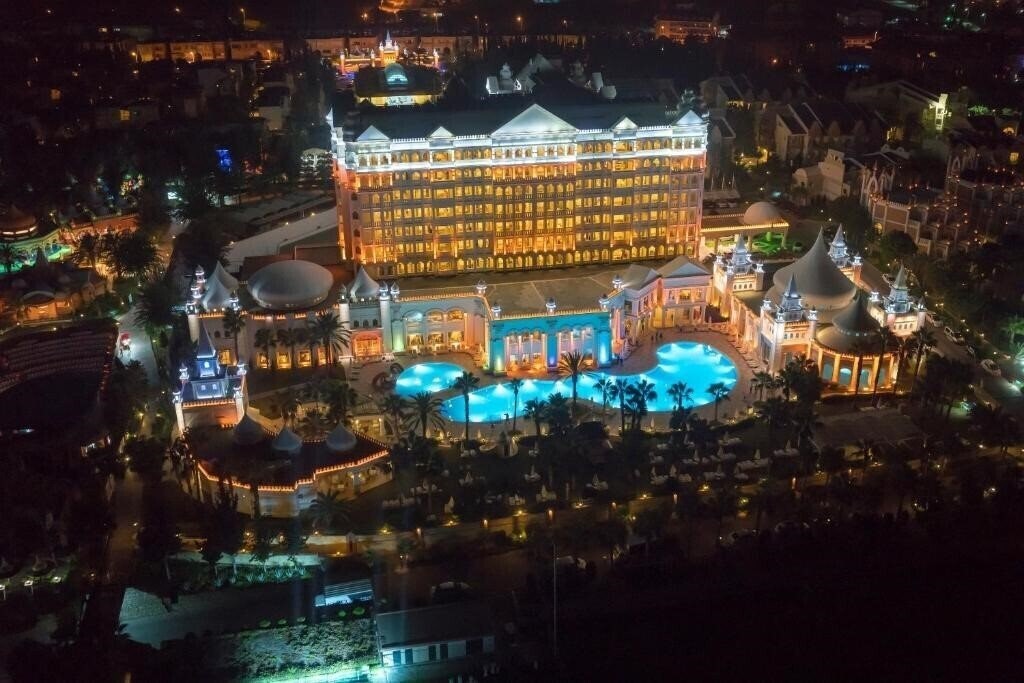Готель Kamelya Collection Fulya Hotel (ex. Kamelya World Fulya, Sentido Kamelya Fulya Hotel & Aqua) 5*