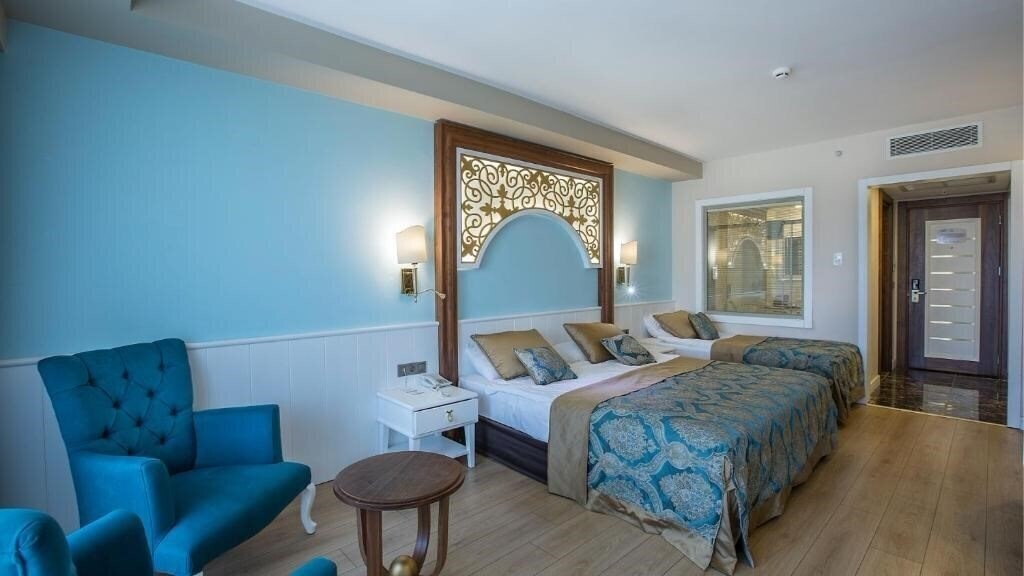 Фото J'Adore Deluxe Hotel & SPA 5*