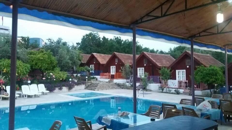 Отель Motel Bykara 2*