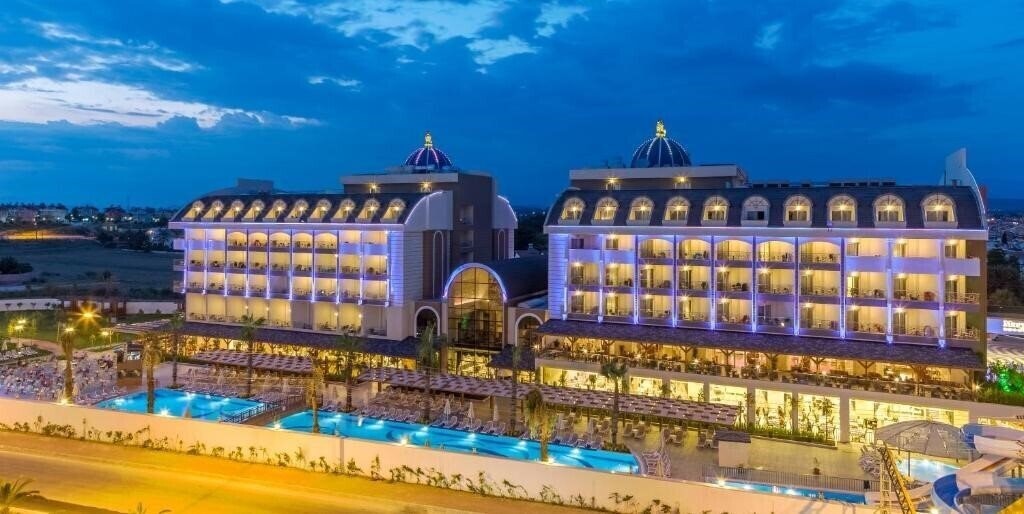 Готель Mary Hotel Side 5*