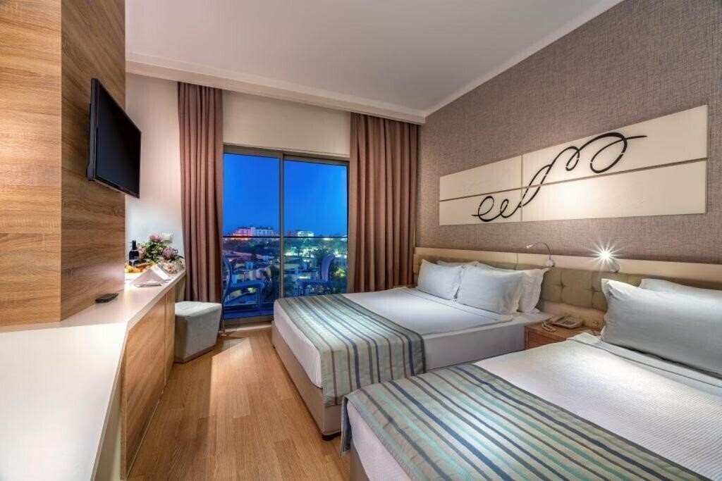Зображення Orfeus Queen SPA 4*