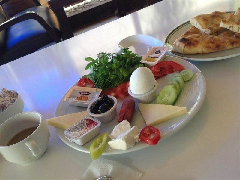 Готель Nergos Villa Gizem (ex. Villa Adora Beach) 3*