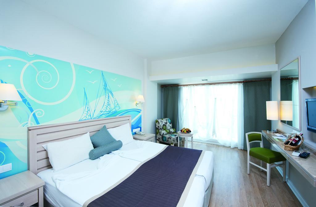 Зображення Thalia Beach Resort 4*