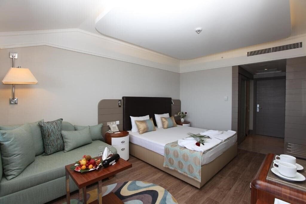 Фотографія Hotel Grand Side 4*