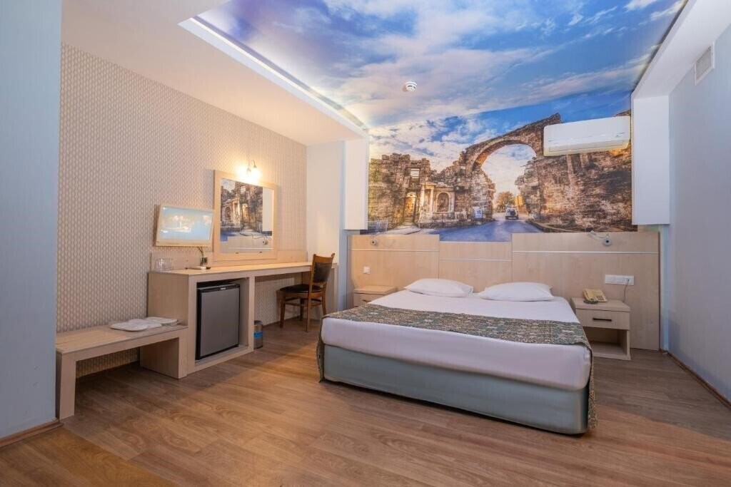 Фото Sun Beach Hill Hotel 4*