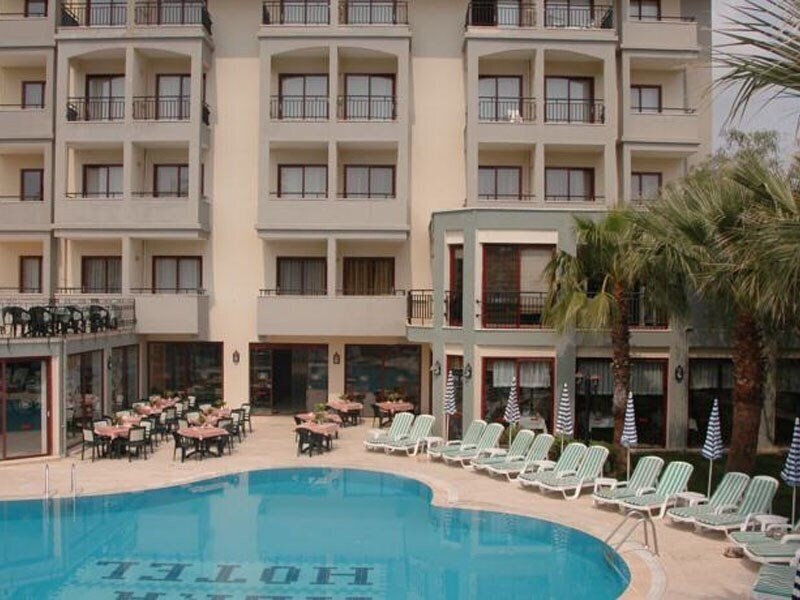 Фотографія Hera Beach Hotel 3*