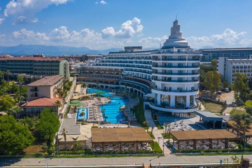 Фото Seaden Quality Resort & SPA (ex. Armas Bella Luna, Elysium Side Bella, Side Bella Luna, Maya World Kumkoy) 5*