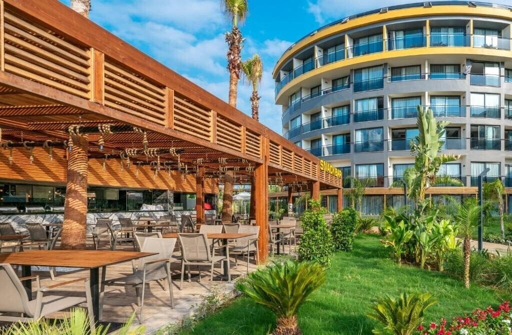 Изображение Arnor De Luxe Hotel & SPA 5*