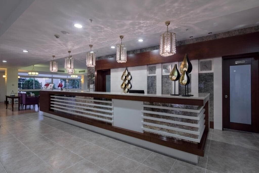 Фотография Trendy Side Beach 4*