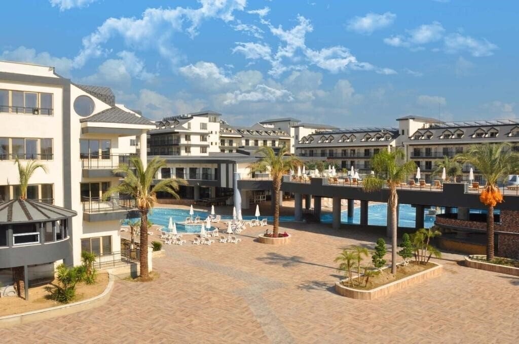 Фото Dream World Palace 5*