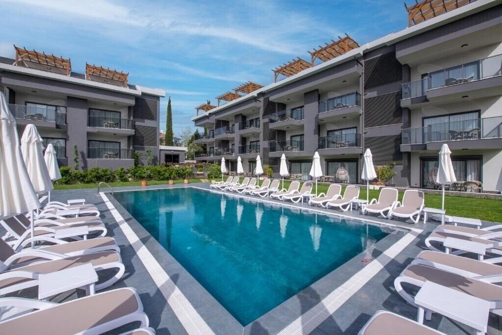 Картинка A Suite Side 3*