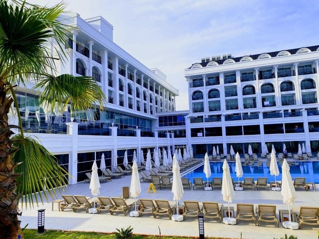 Фото Sunthalia Hotels & Resorts 5*