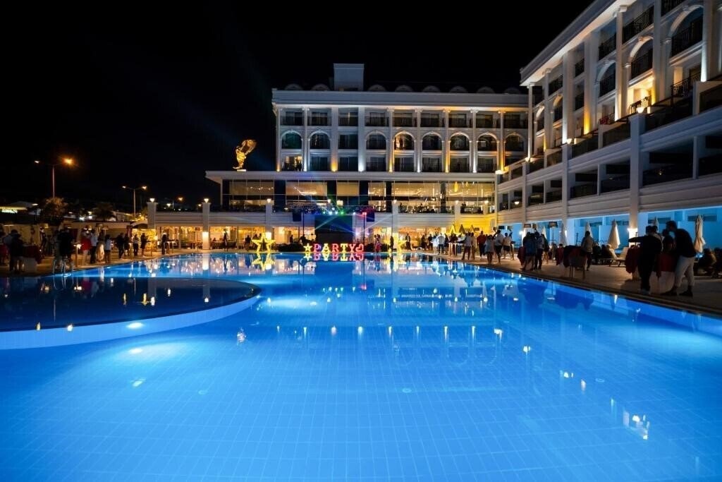 Фотография Sunthalia Hotels & Resorts 5*