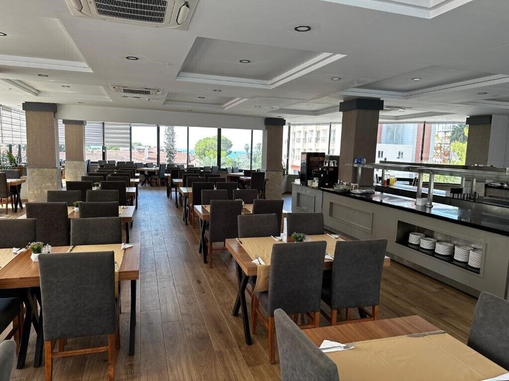 Фотография Side Golden Rock Hotel & Spa 4*