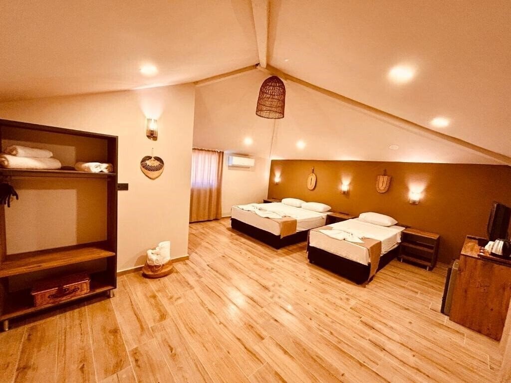 Готель Kale Beach Hotel 3*