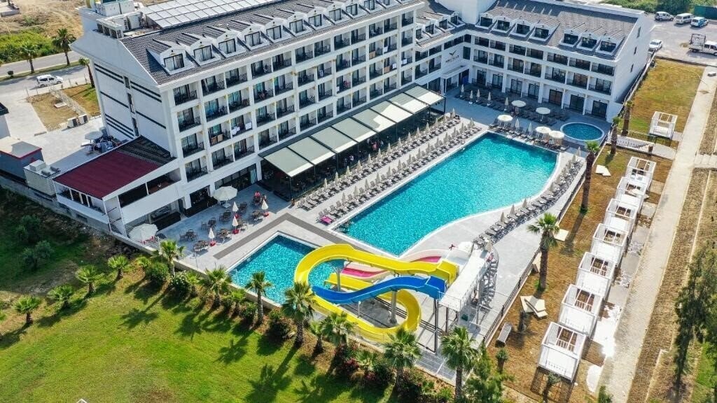 Готель Hane Sun Elite 5*