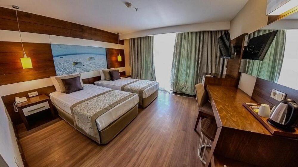 Зображення Adella Side Hotel 4*