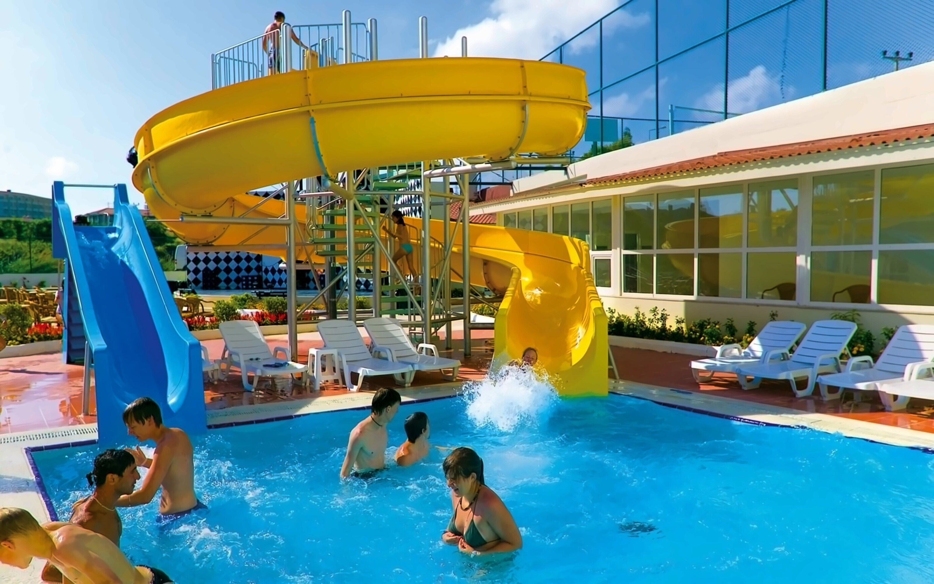 Фотографія Febeach Hotel 4*