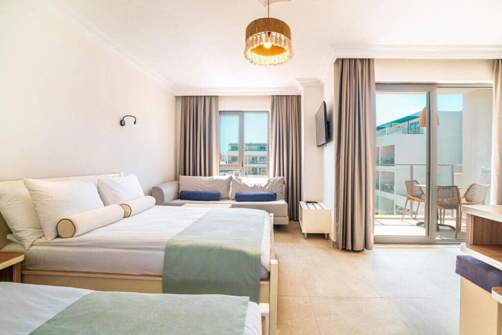 Фотографія Victoria Princess Hotel 4*