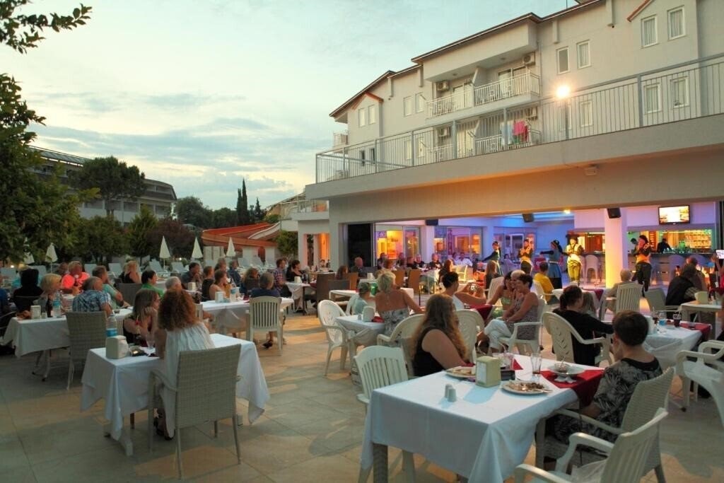 Фото Hotel Catty Cats Garden 3*