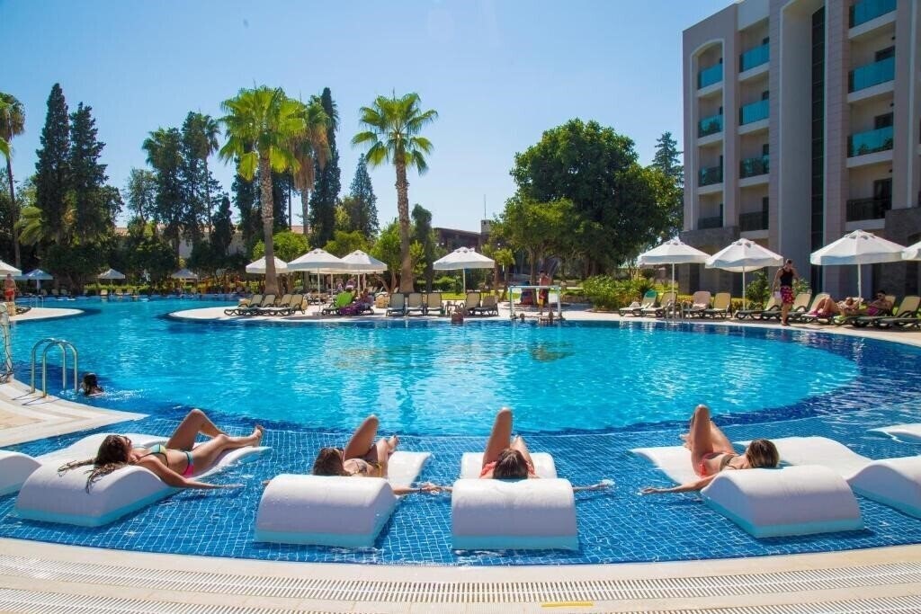 Фотографія Horus Paradise Luxury Resort 5*