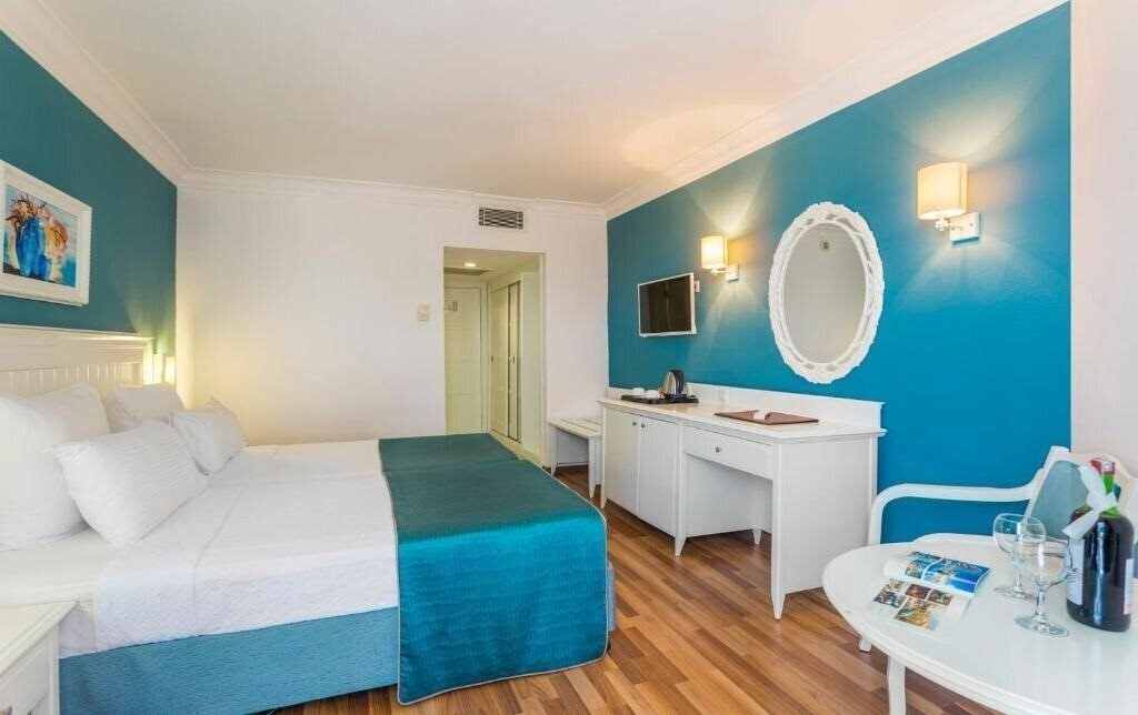 Зображення Terrace Beach Resort 5*
