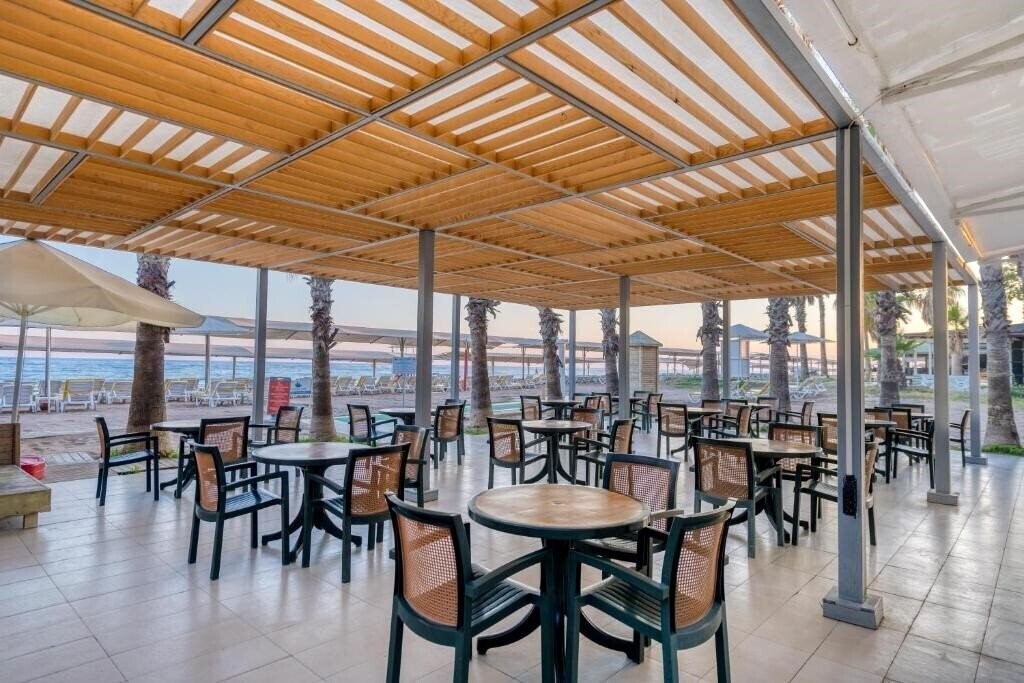 Изображение Euphoria Excelsior Hotel 4*