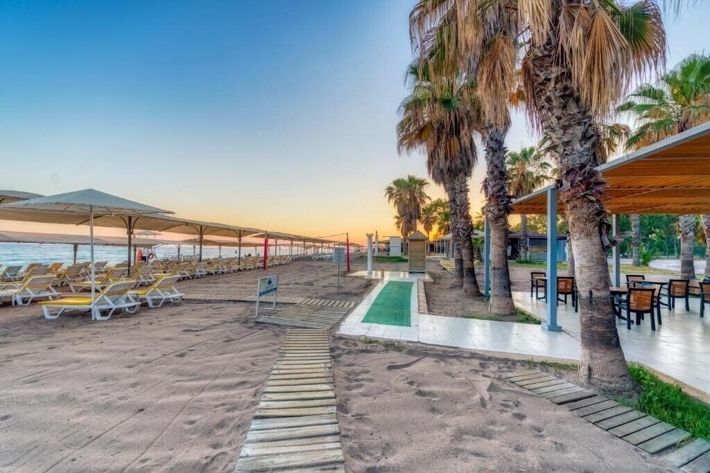 Картинка Euphoria Excelsior Hotel 4*