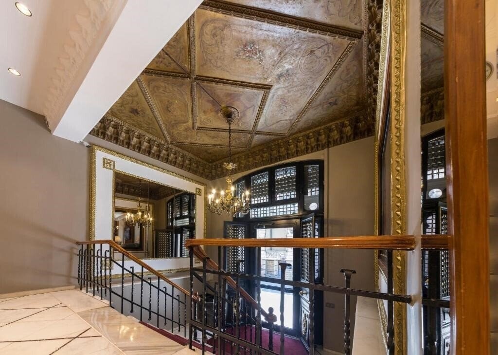 Готель Vardar Palace Hotel 3*
