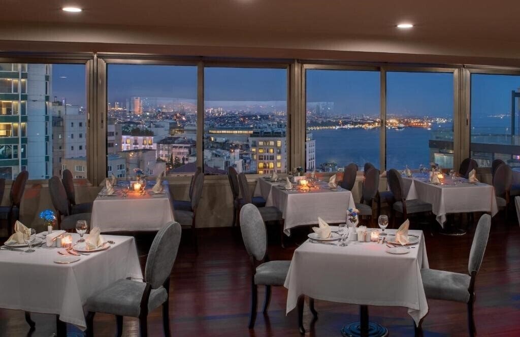 Фотография Taksim Square Hotel 4*