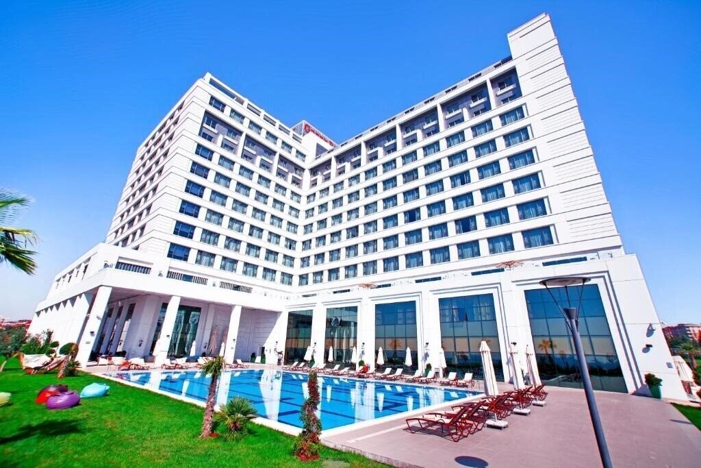 Отель Green Park Hotel Pendik 4*