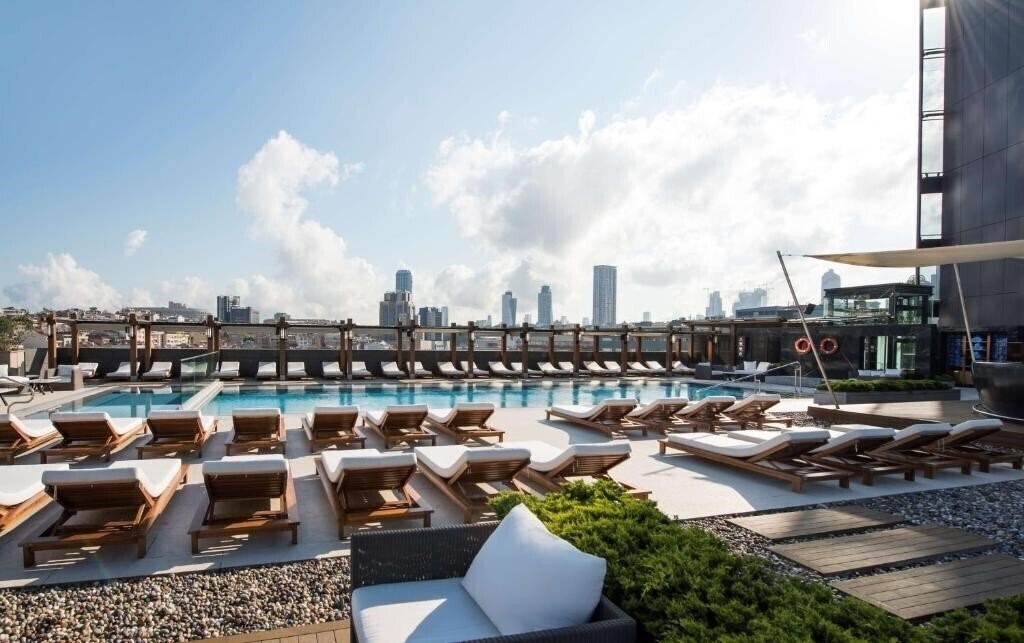 Картинка Hilton Bomonti Hotel 5*
