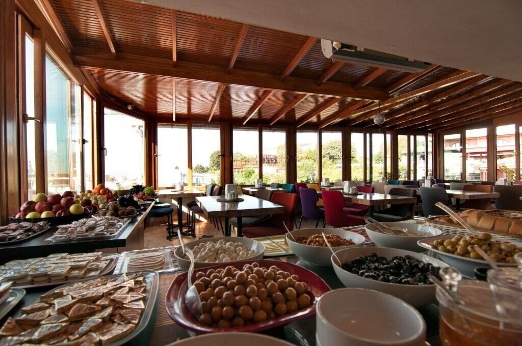 Фото Mevlana Hotel 3*
