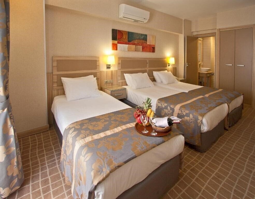Картинка Nanda Hotel 4*