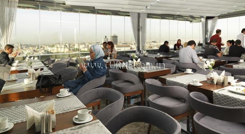 Готель Taksim Life Plus Hotel 4*
