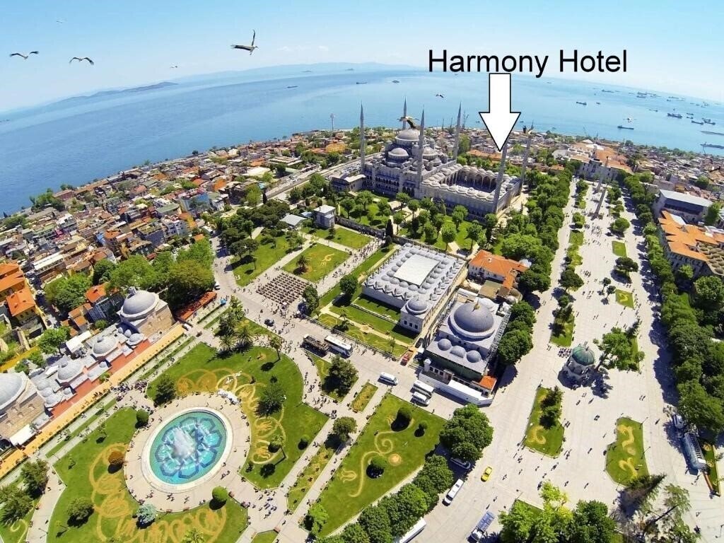 Изображение Harmony Hotel 3*