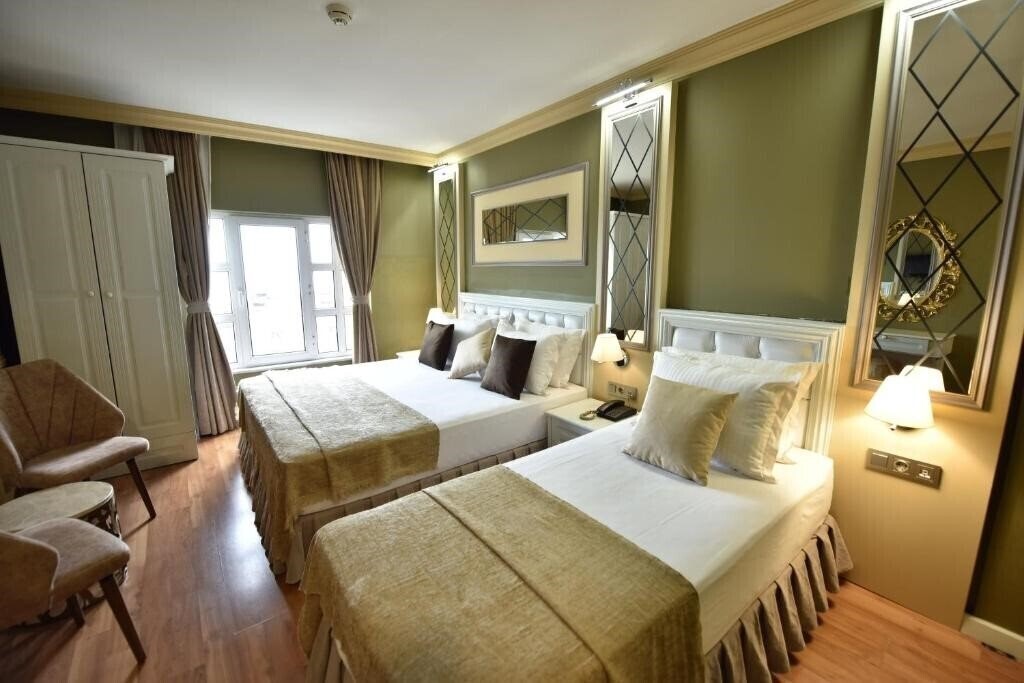 Готель Sunlight Hotel 3*