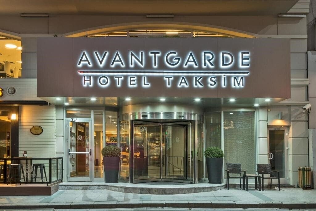 Отель Avantgarde Urban Hotel Taksim 4*