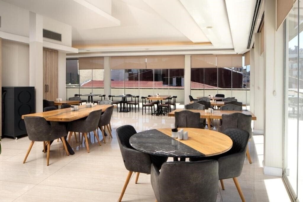 Изображение Atik Palace Hotel 3*