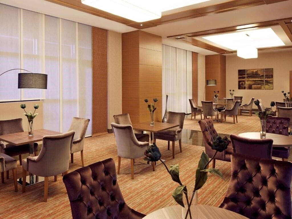 Картинка Mercure Istanbul Altunizade 4*