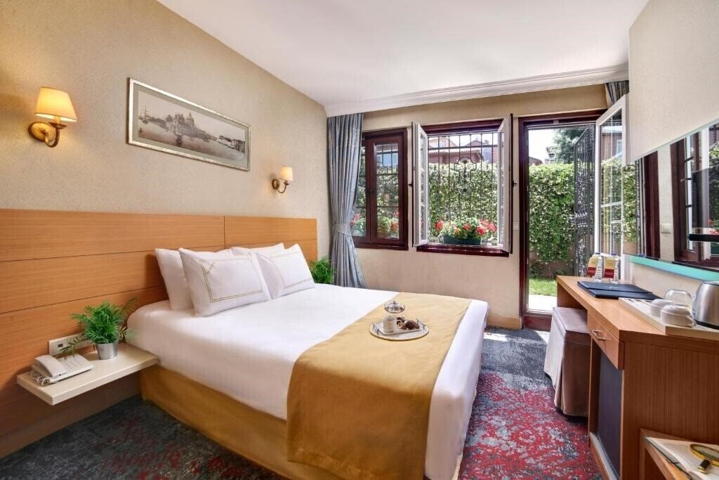 Фотографія Almina Hotel 4*