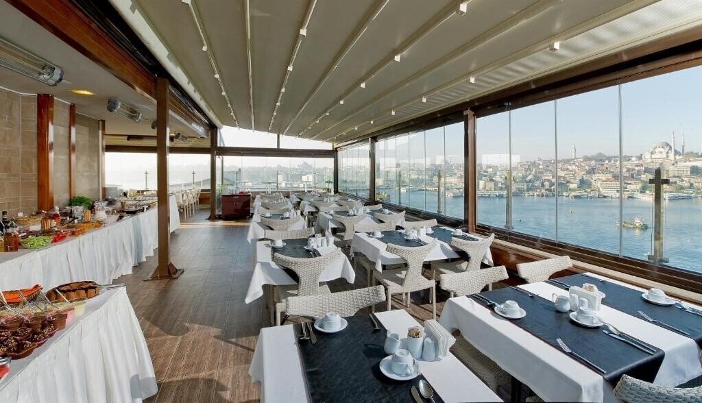 Фотографія Golden City Hotel Istanbul 4*