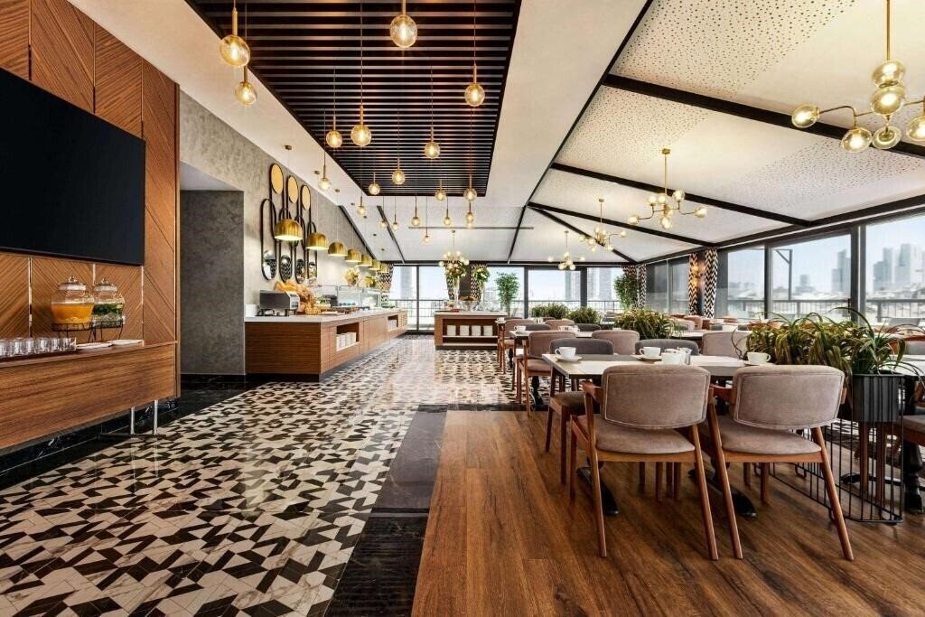 Изображение Ramada Encore by Wyndham Istanbul Sisli 4*