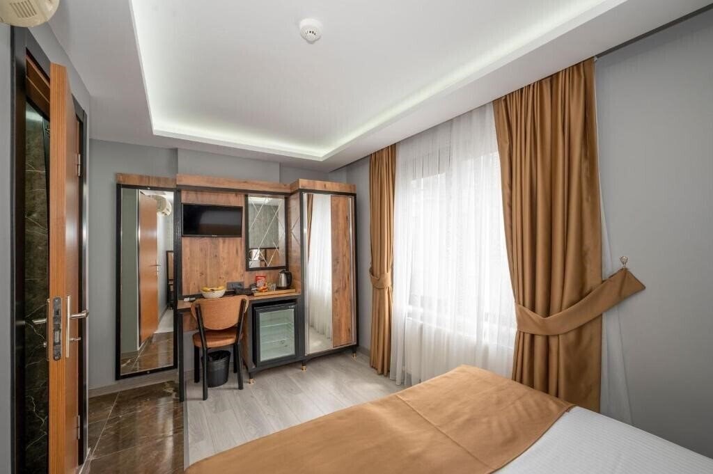 Картинка Dedem Hotel Sultanahmet 3*